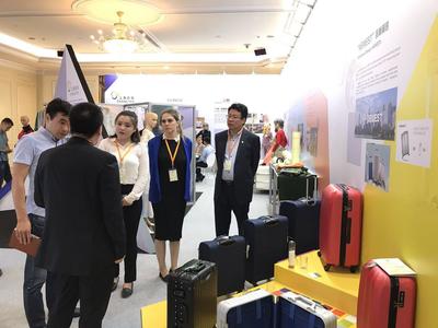 “上海品牌”亮相阿斯塔纳,展台产品都成了“抢手货”(组图)_新闻_网